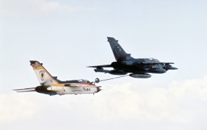 Tornado-Tornado légiutántöltés